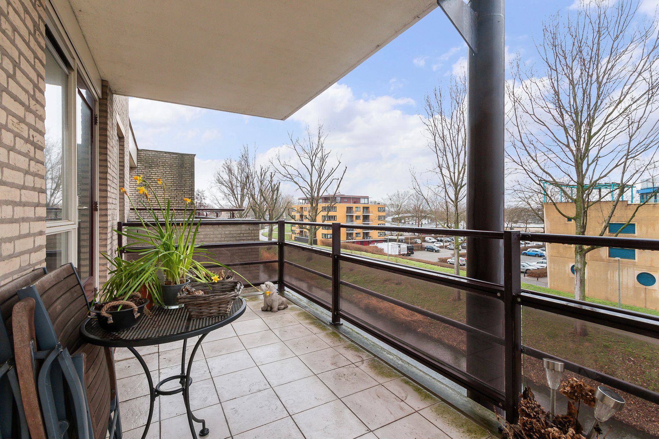 Foto 3 van Merbau 94