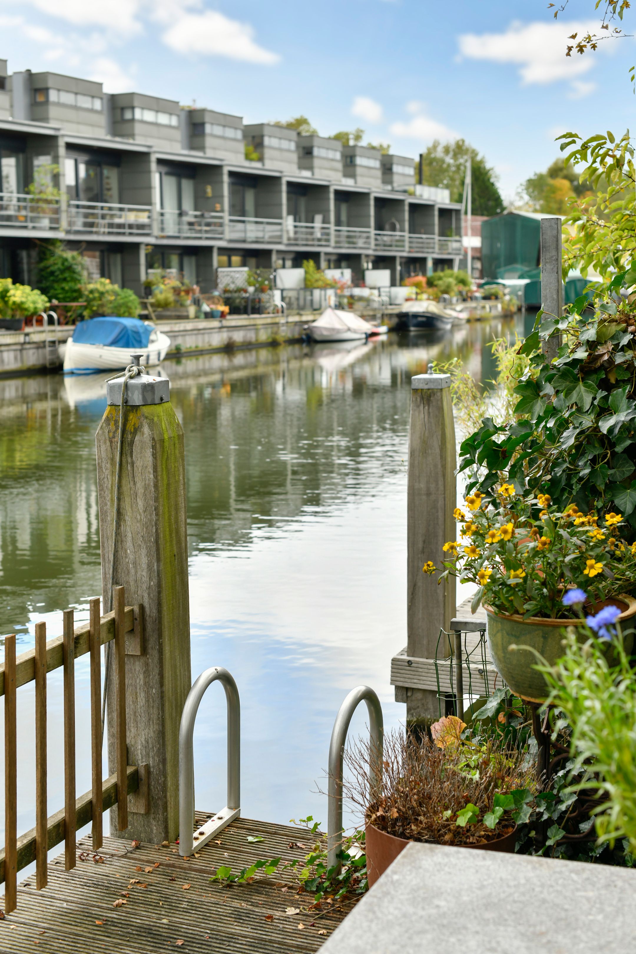 Foto 27 van Nieuwendammerdijk 248-B