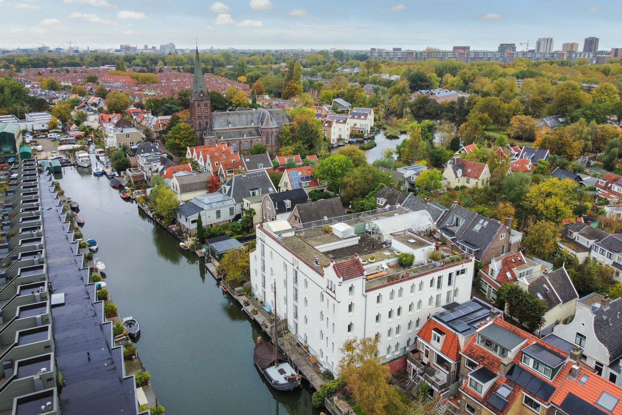 Foto 36 van Nieuwendammerdijk 248-B