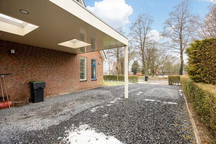 Photo 8 of J.J. Willingestraat 11