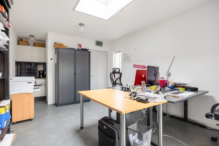 Photo 20 of J.J. Willingestraat 11