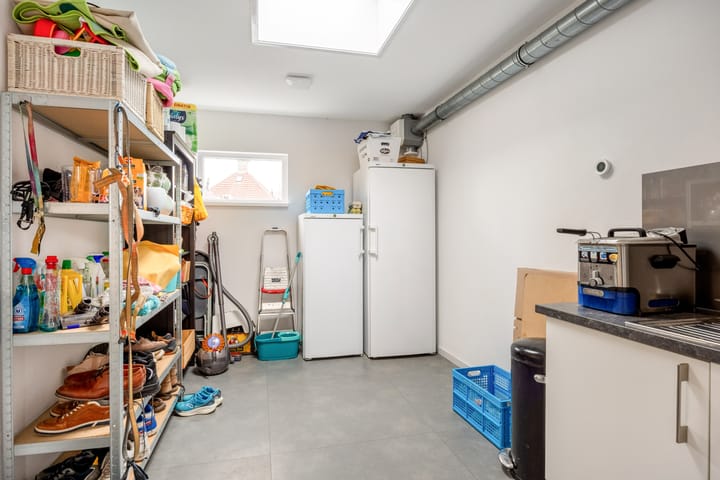 Photo 25 of J.J. Willingestraat 11