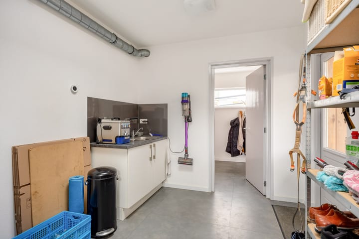 Photo 26 of J.J. Willingestraat 11