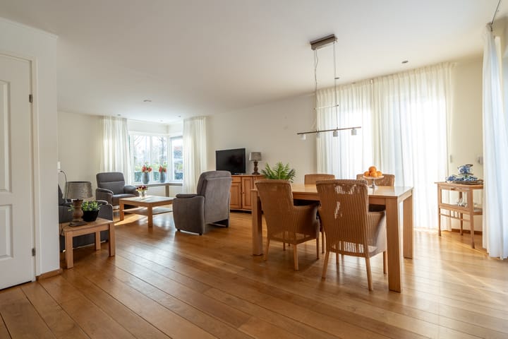 Photo 3 of A.H. van Swinderenstraat 10