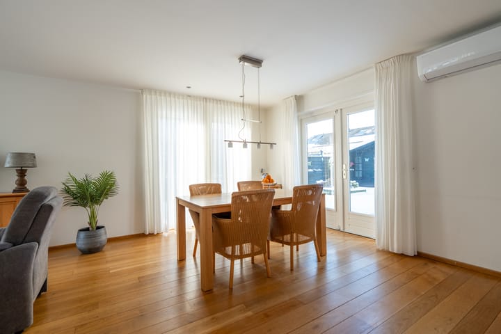 Photo 9 of A.H. van Swinderenstraat 10