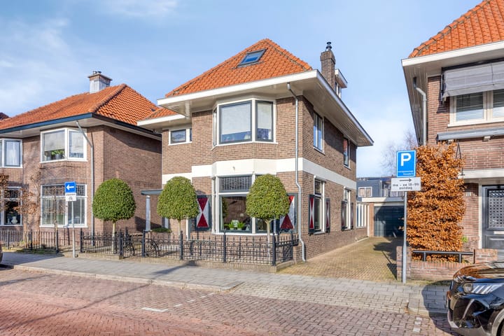 Foto 2 van Nairacstraat 9