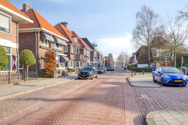 Foto 3 van Nairacstraat 9