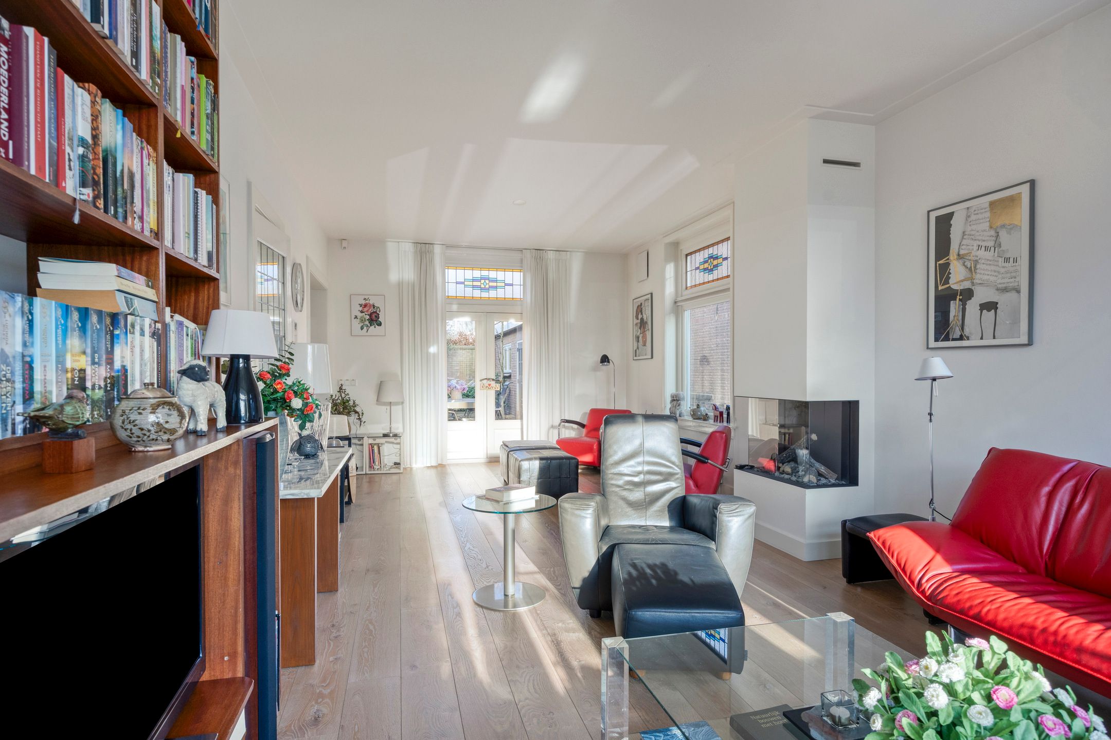 Foto 9 van Nairacstraat 9