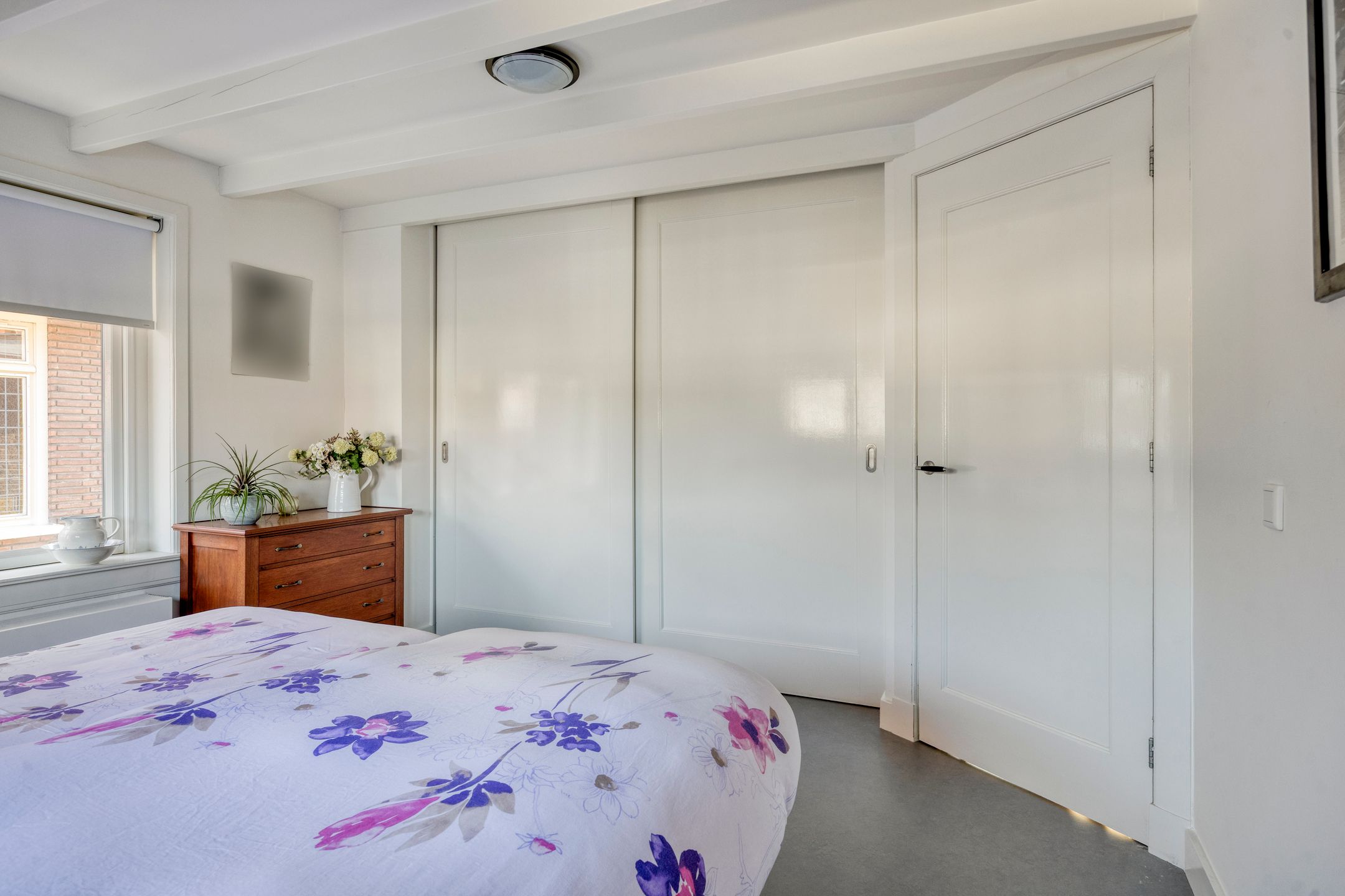 Foto 18 van Nairacstraat 9