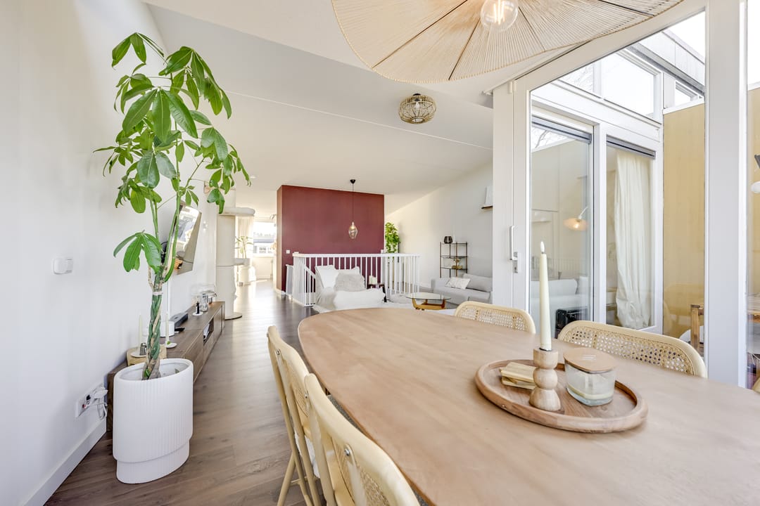 Foto 2 van Rozenburg 13