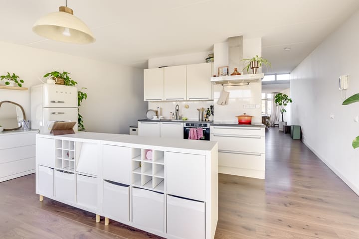 Photo 3 of Rozenburg 13