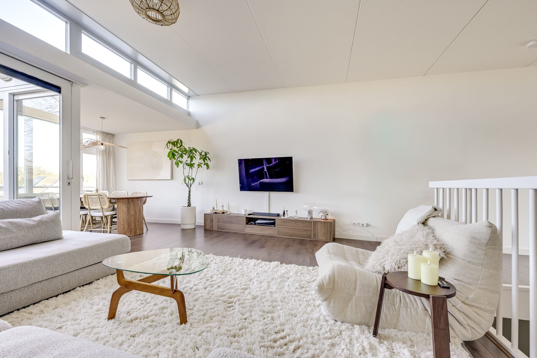 Foto 18 van Rozenburg 13