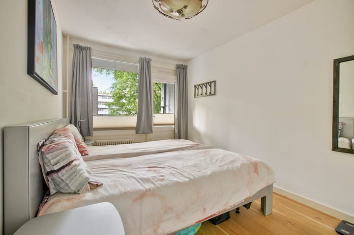 Photo 24 of Pruimenlaan 42