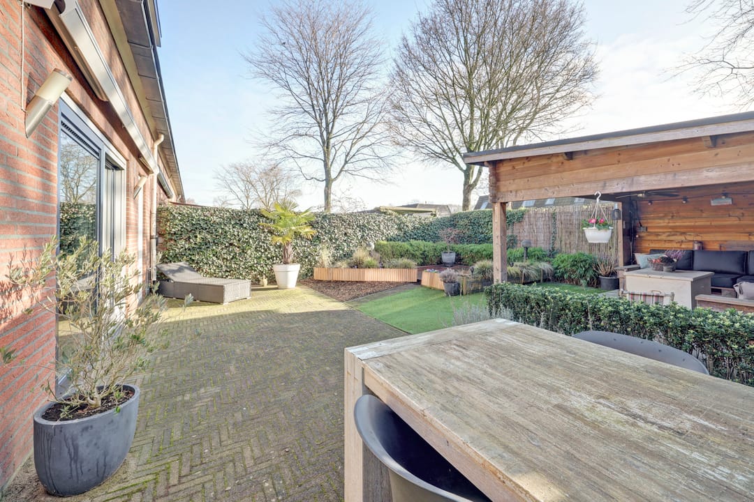 Foto 32 van Houtduivenhof 10