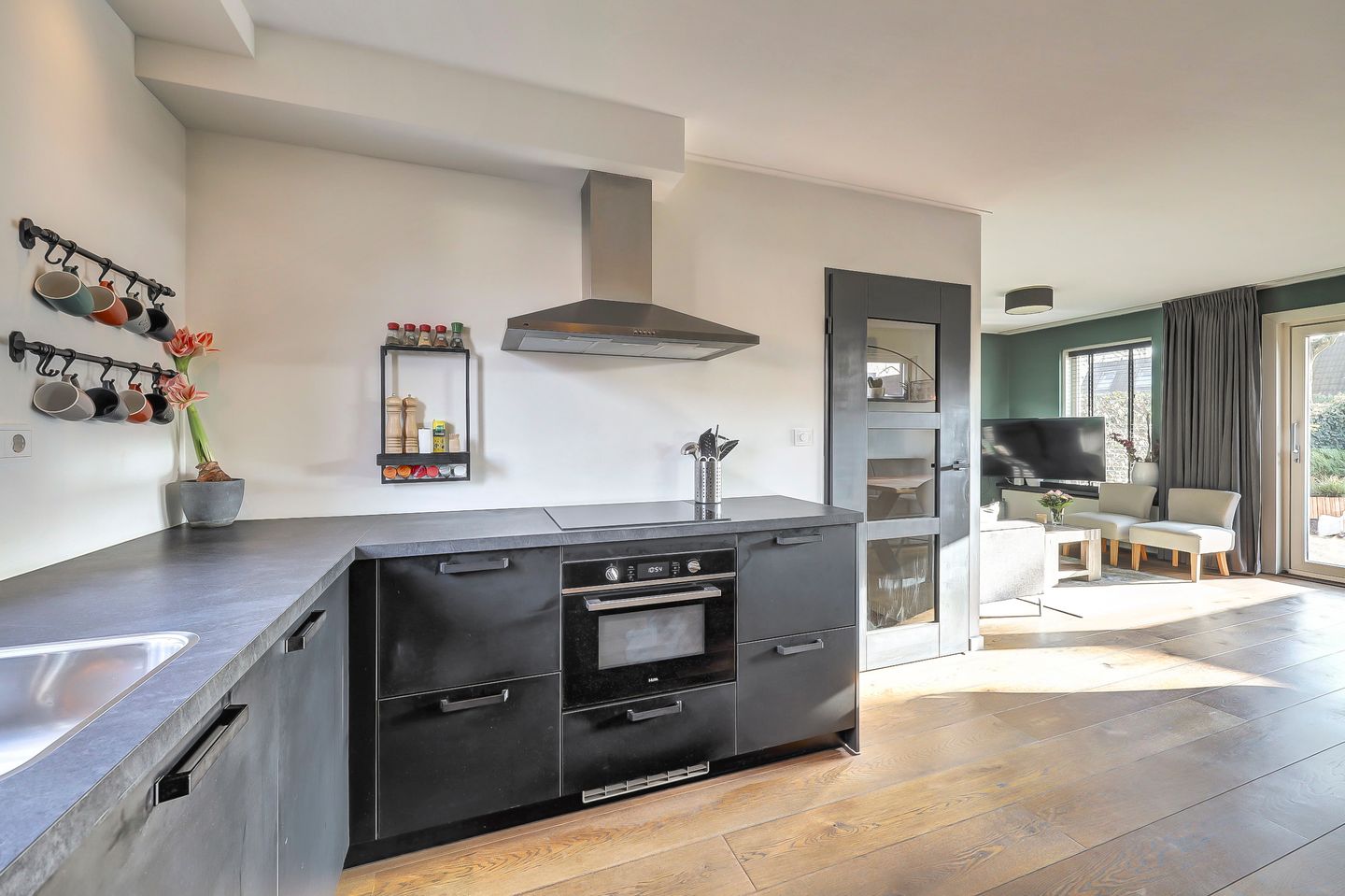 Foto 14 van Houtduivenhof 10