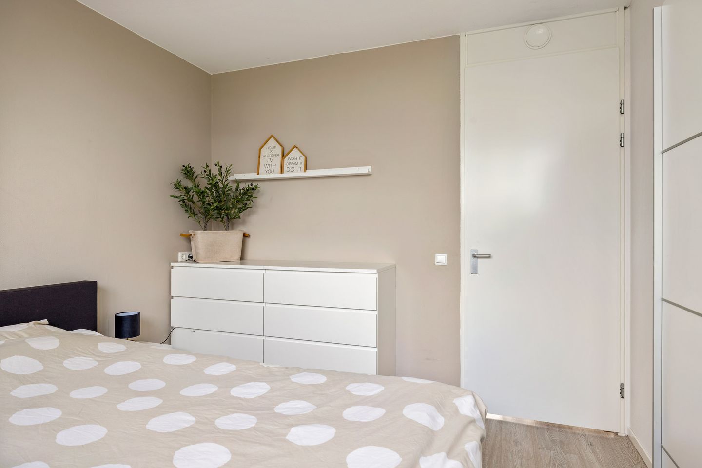 Foto 35 van Zwarte Weg 2-H