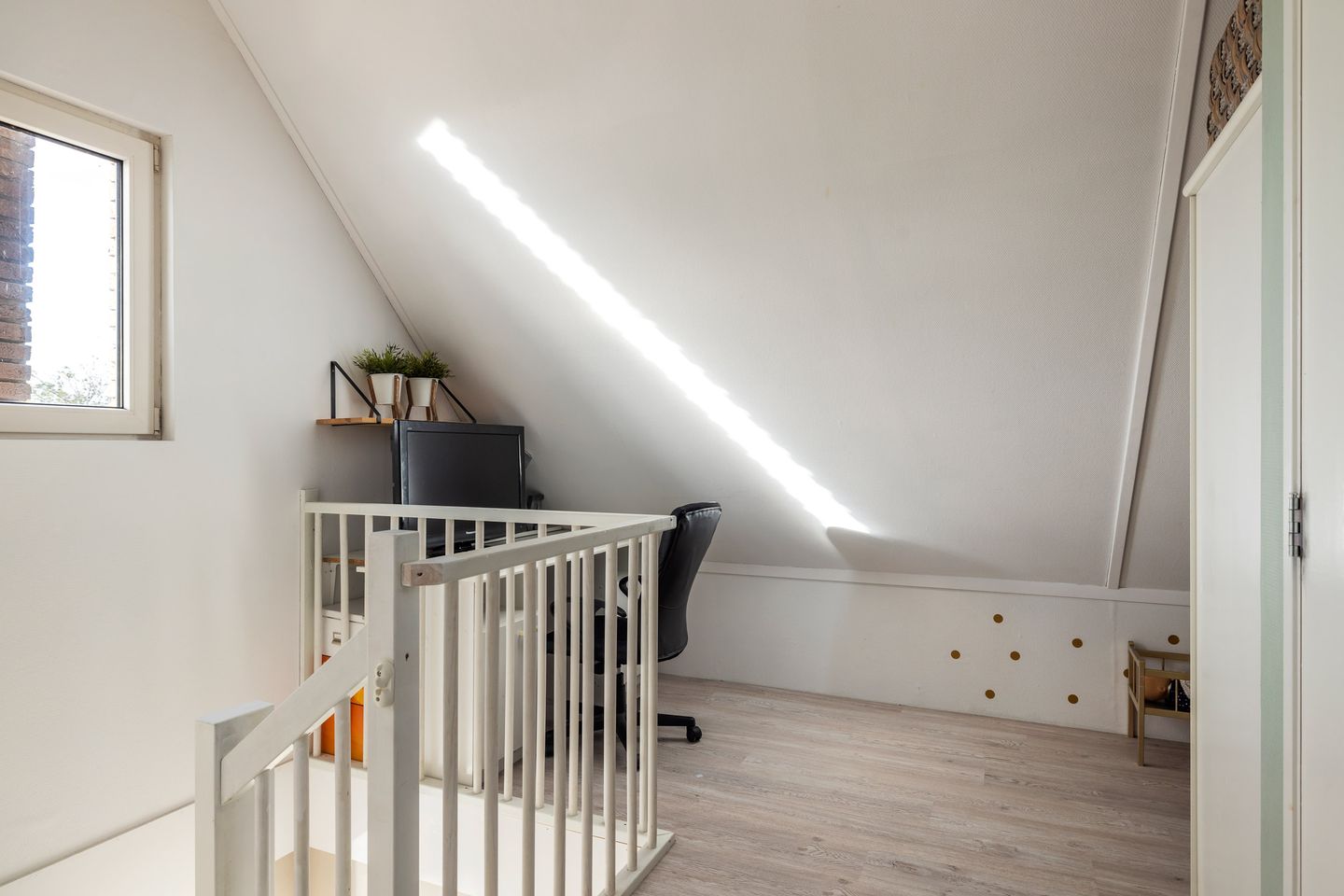 Foto 44 van Zwarte Weg 2-H