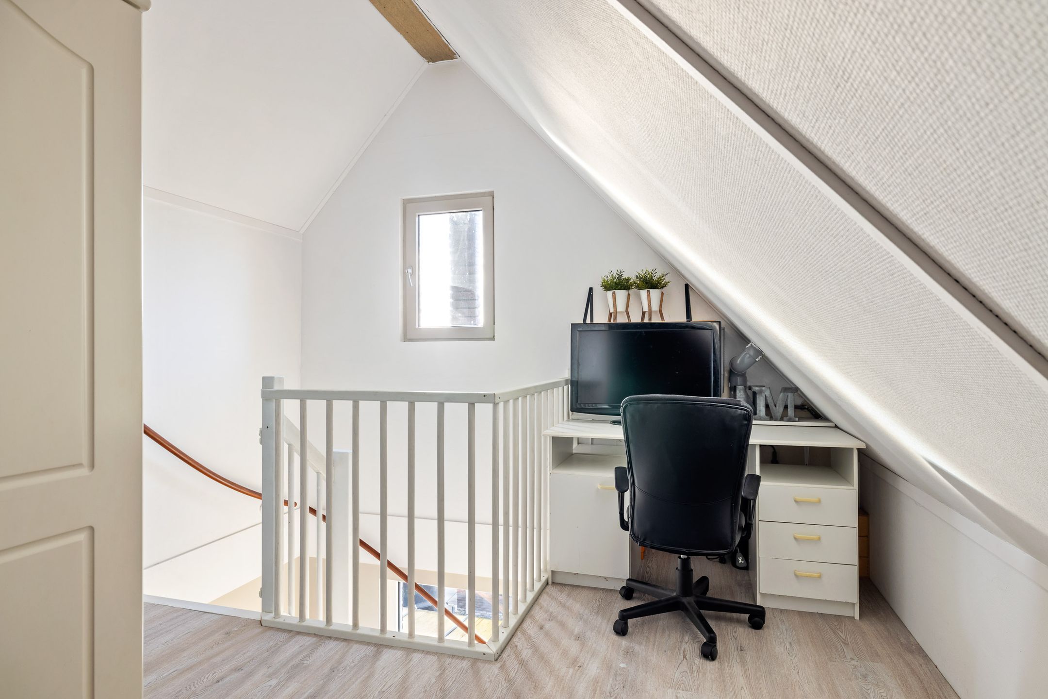 Foto 45 van Zwarte Weg 2-H