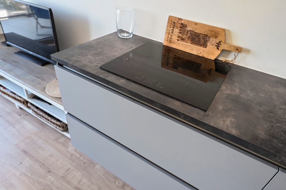 Photo 8 of Waldorpstraat 1734