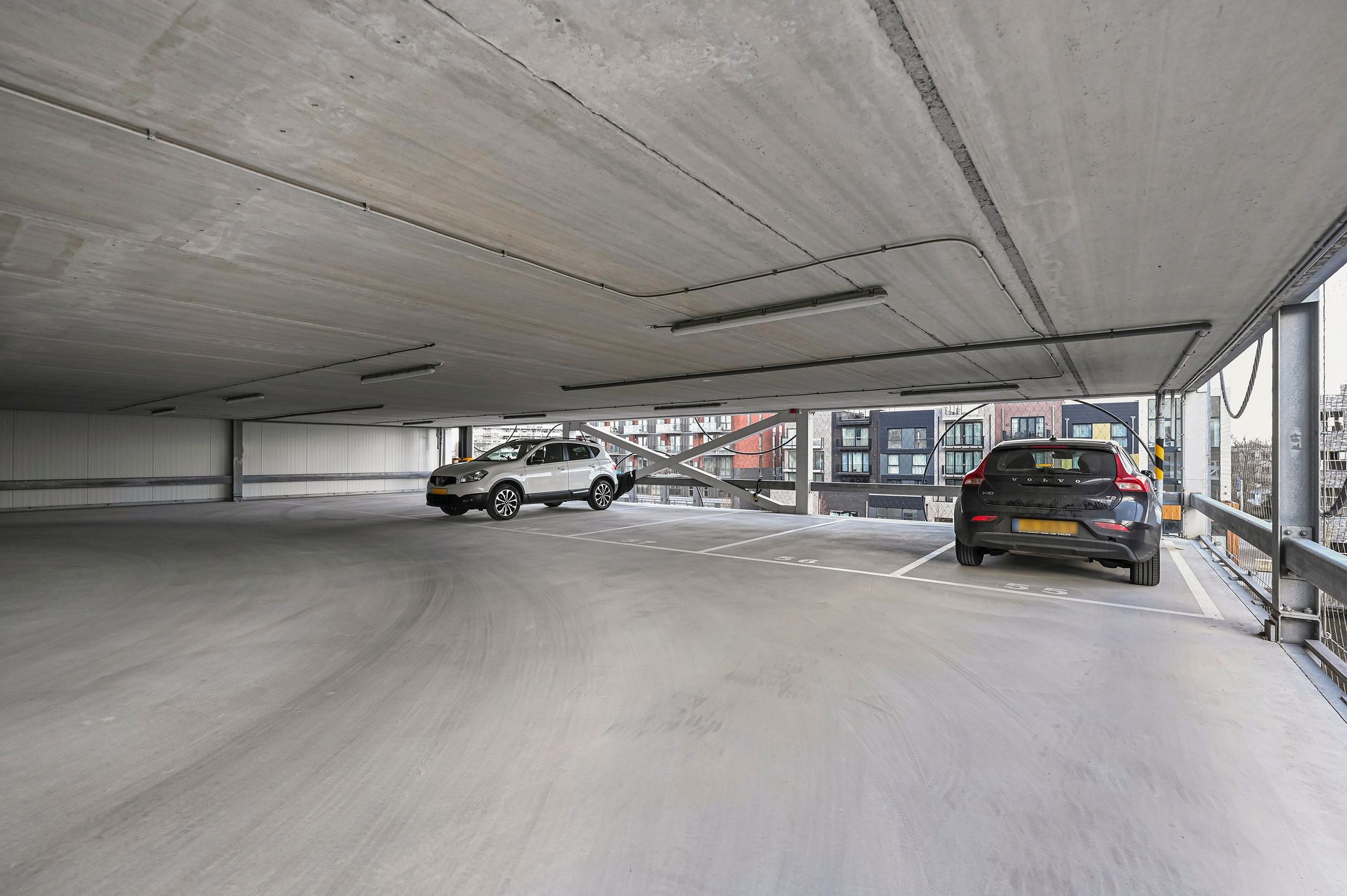 Photo 24 of Waldorpstraat 1734