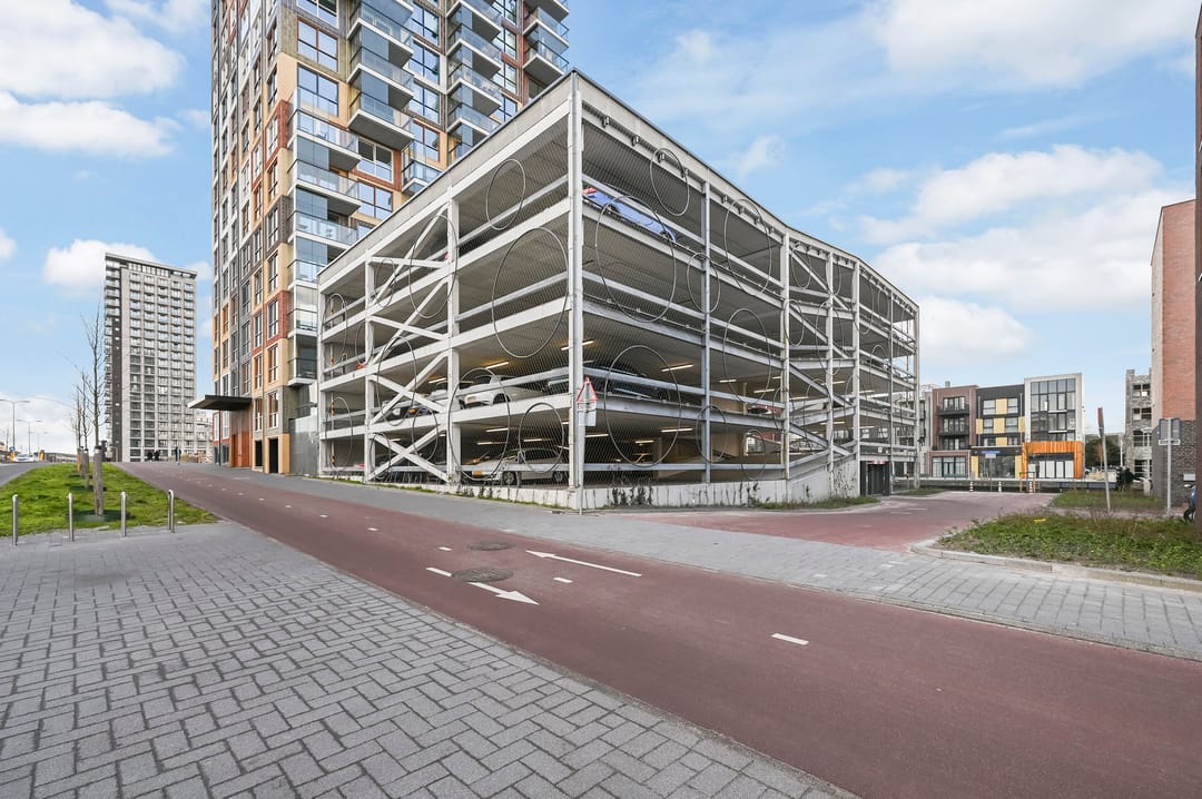 Photo 22 of Waldorpstraat 1734