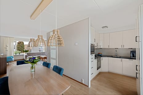 Praam 32 tertiary image