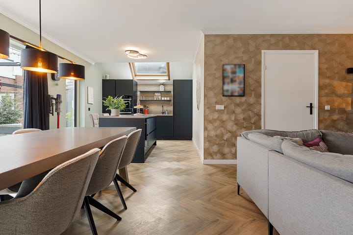 Foto 31 van Stationsstraat 15