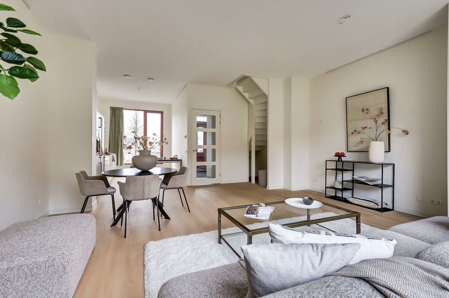 Photo 14 of Cornelia Moeslaan 4