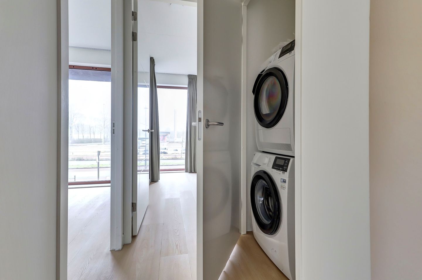 Photo 29 of Cornelia Moeslaan 4