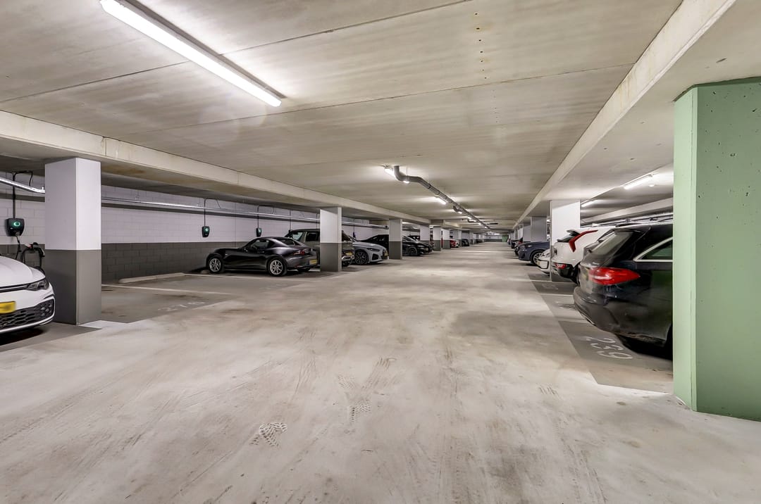 Photo 38 of Cornelia Moeslaan 4