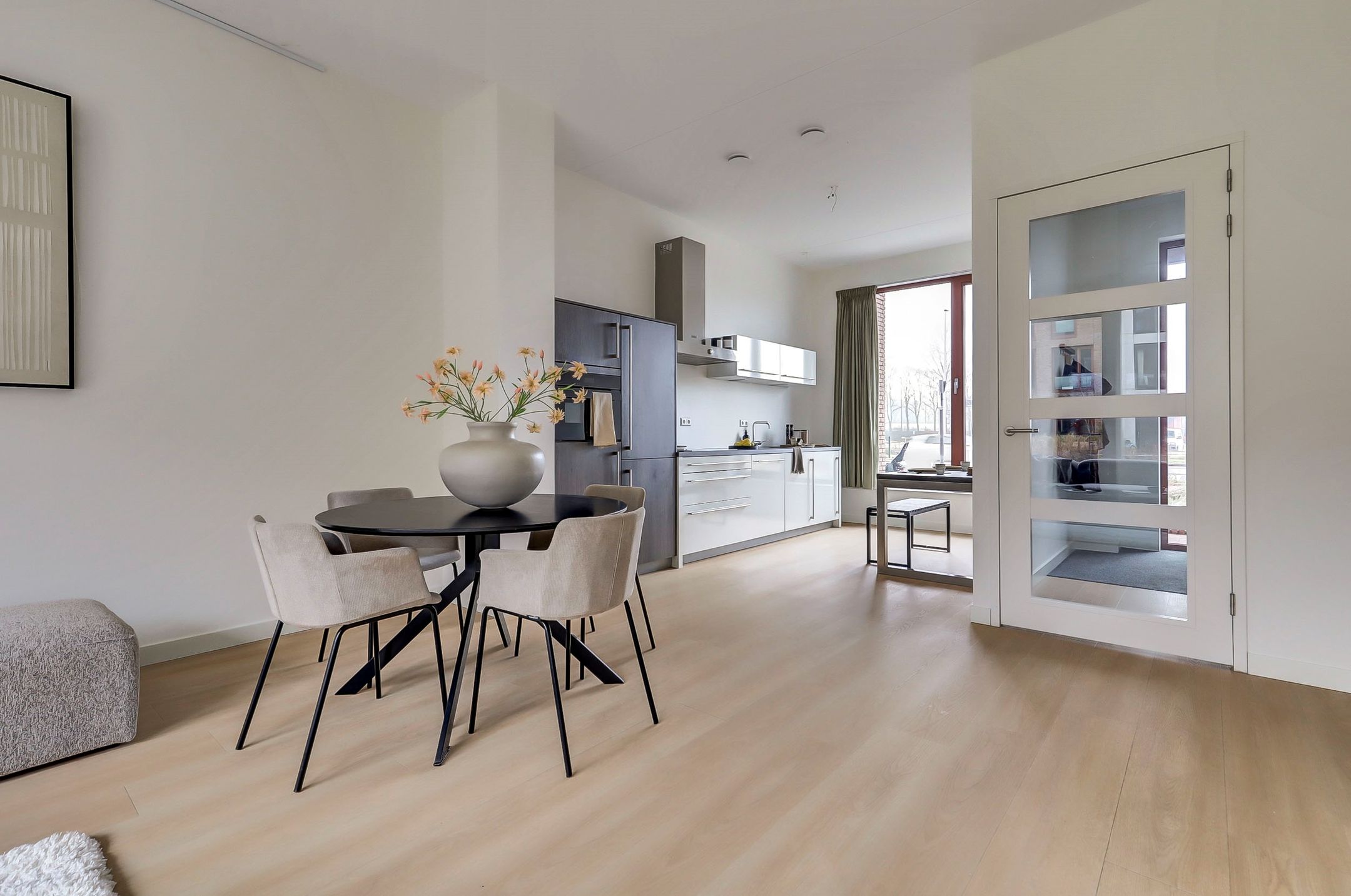 Photo 15 of Cornelia Moeslaan 4