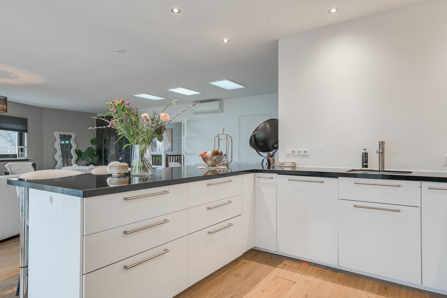 Photo 14 of Dorpsstraat 68