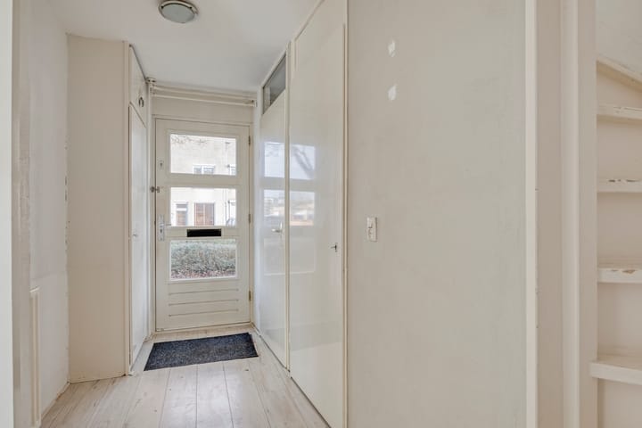 Foto 8 van Anna Blamanstraat 25