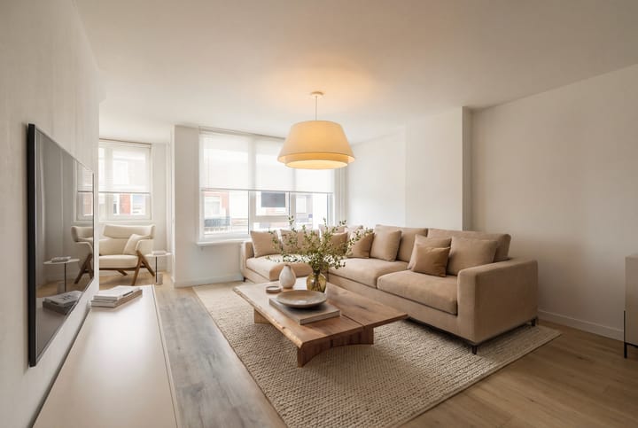 Photo 2 of Van Ostadelaan 27-A