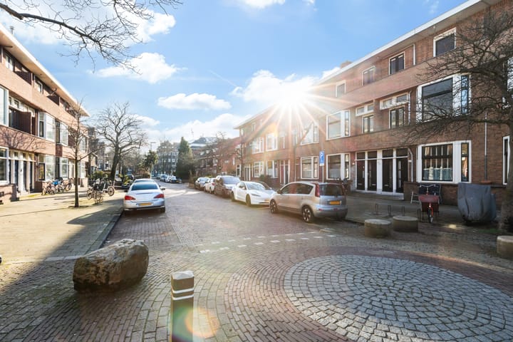 Photo 25 of Van Ostadelaan 27-A