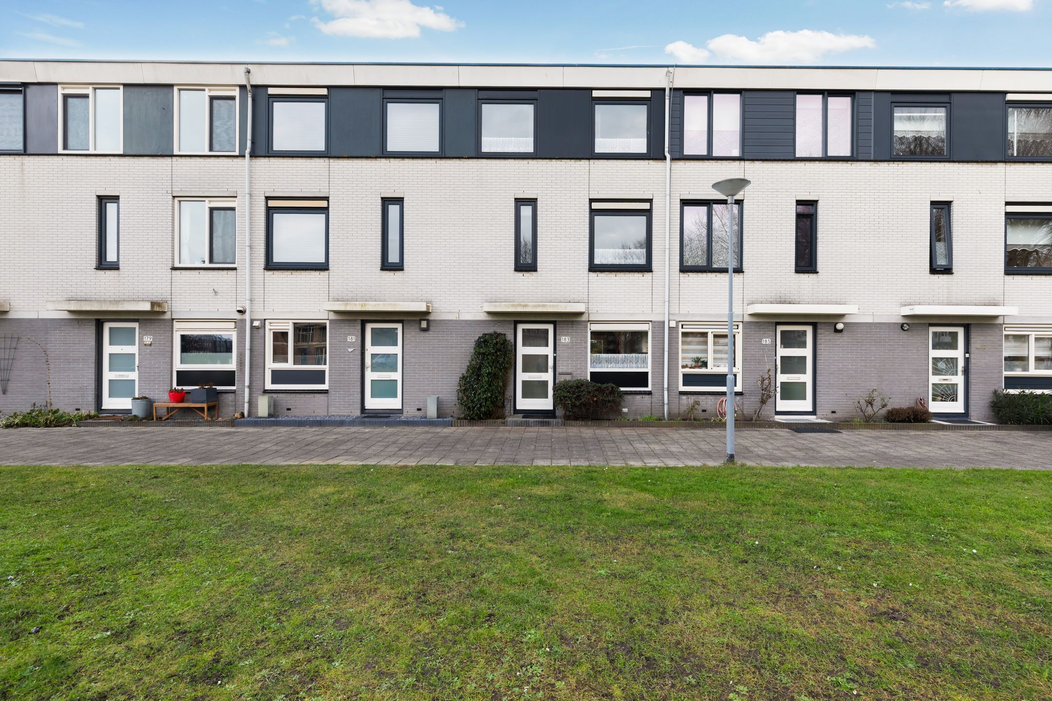 Foto 42 van Bonn en Meeswerf 183