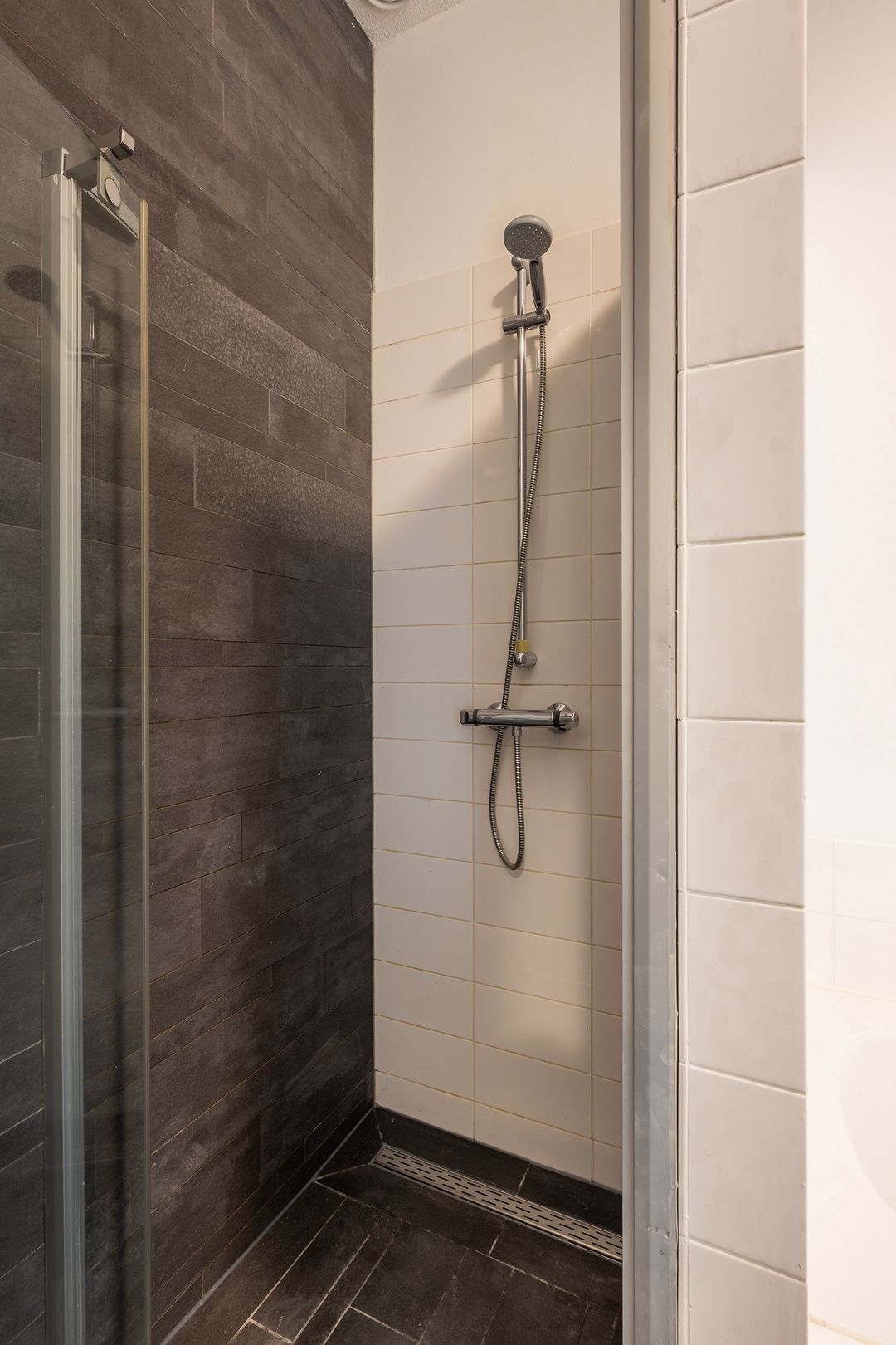 Foto 28 van Van der Hoevenplein 13