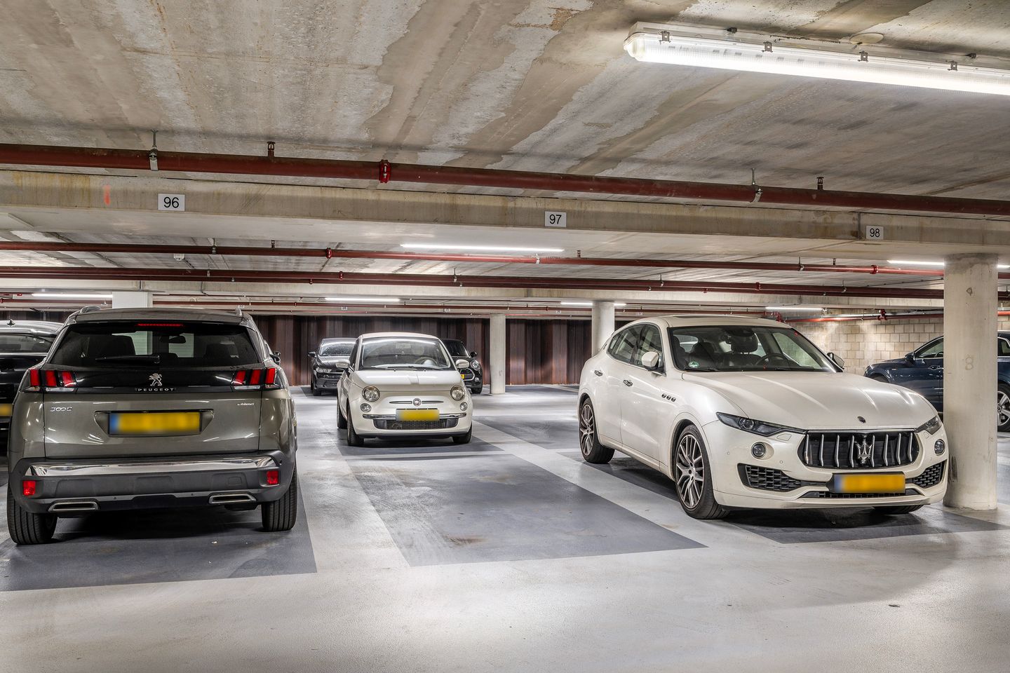 Foto 35 van Van der Hoevenplein 13