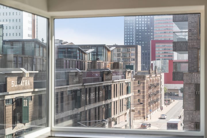 Photo 4 of Van der Hoevenplein 13