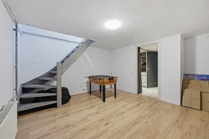 Photo 19 of Eemslandweg 99