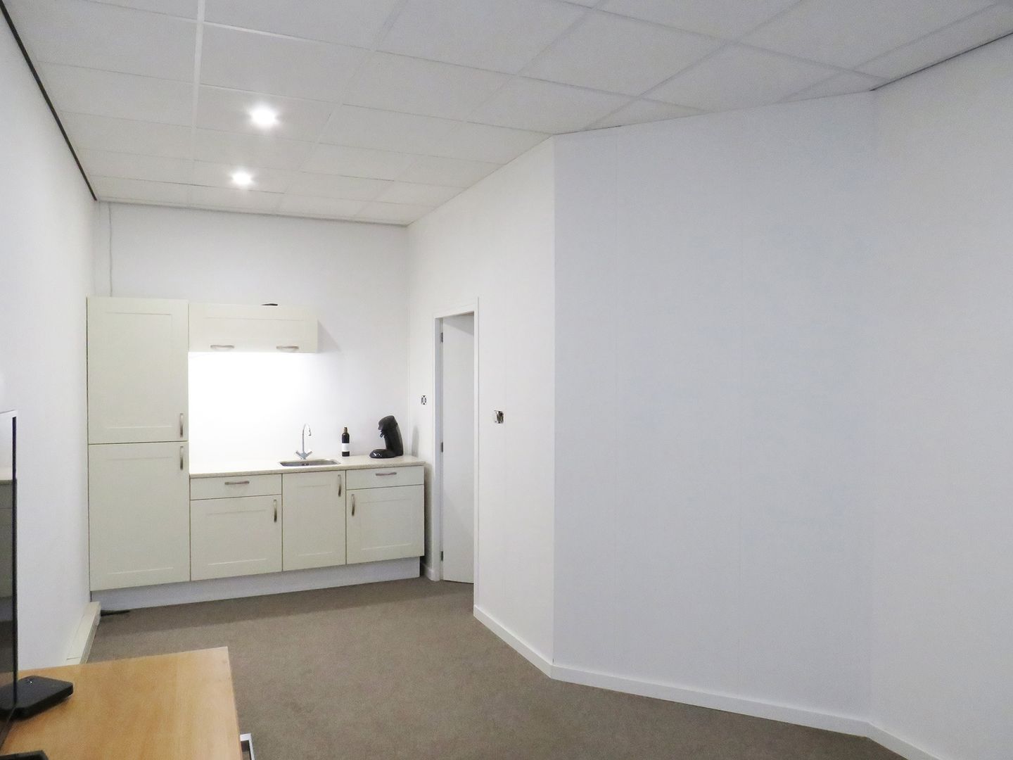 View photo 5 of Nijverheidstraat 43