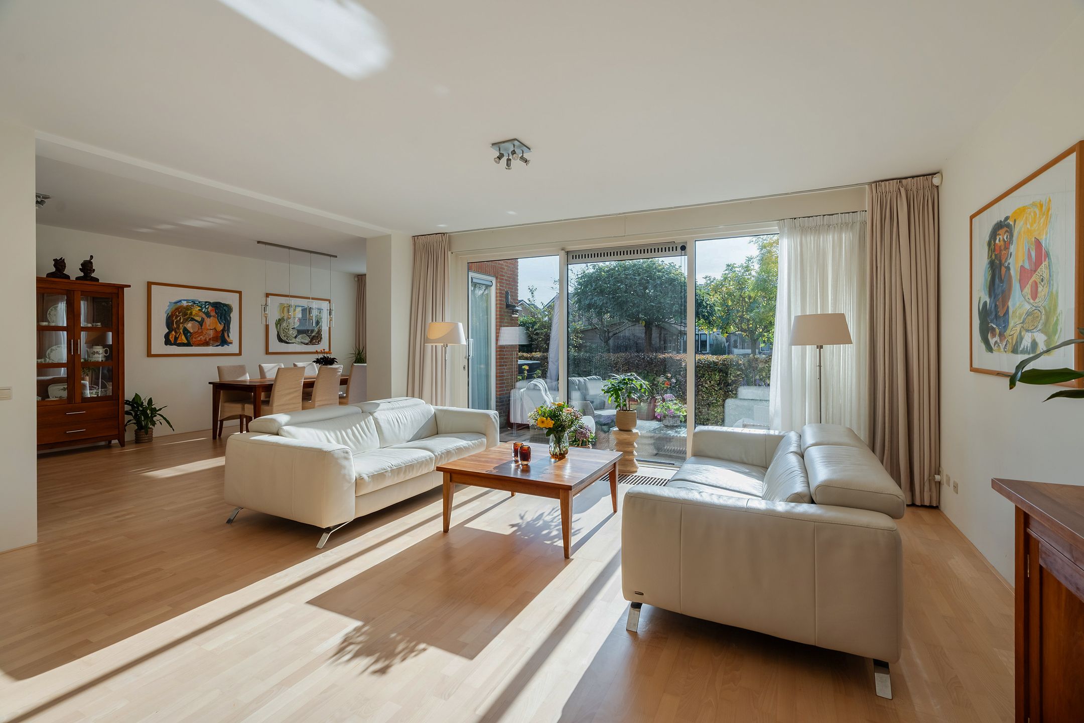 Photo 3 of Turkoois 9