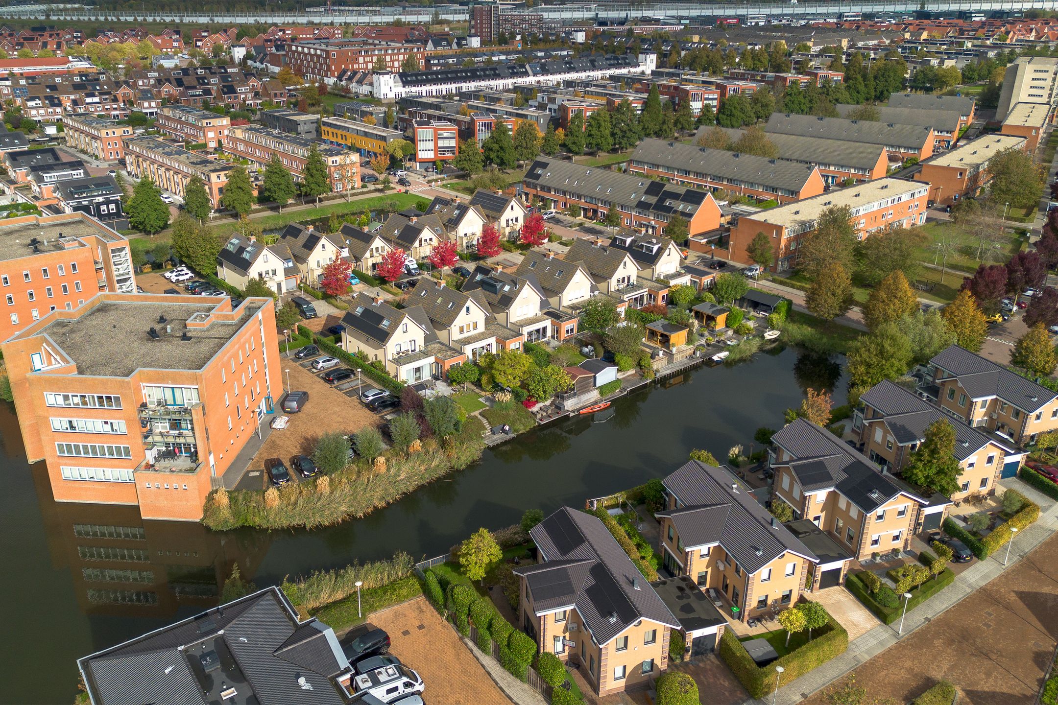 Photo 30 of Turkoois 9