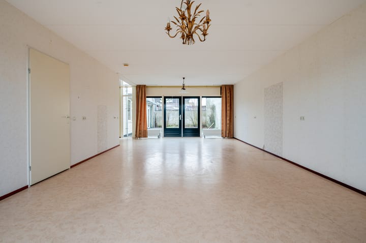 Photo 2 of Salentein 27