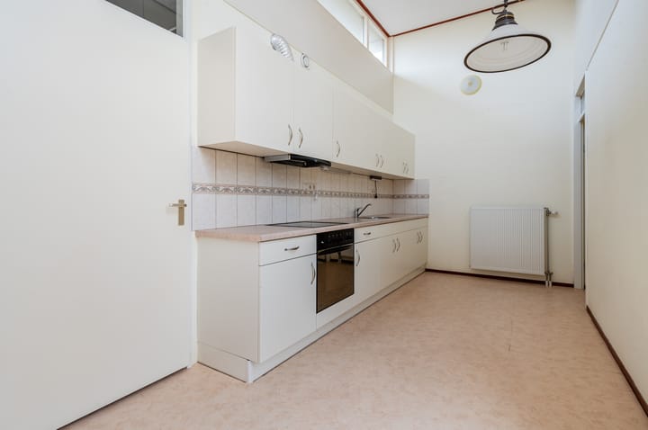 Photo 11 of Salentein 27