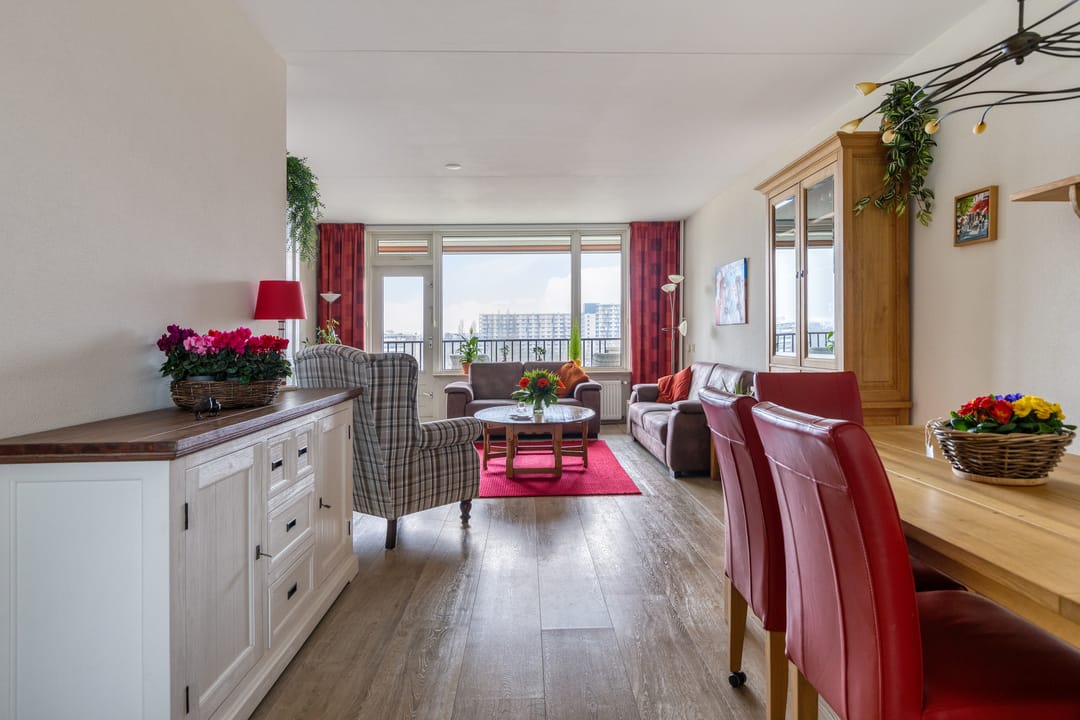 Foto 11 van Hammarskjöldlaan 383