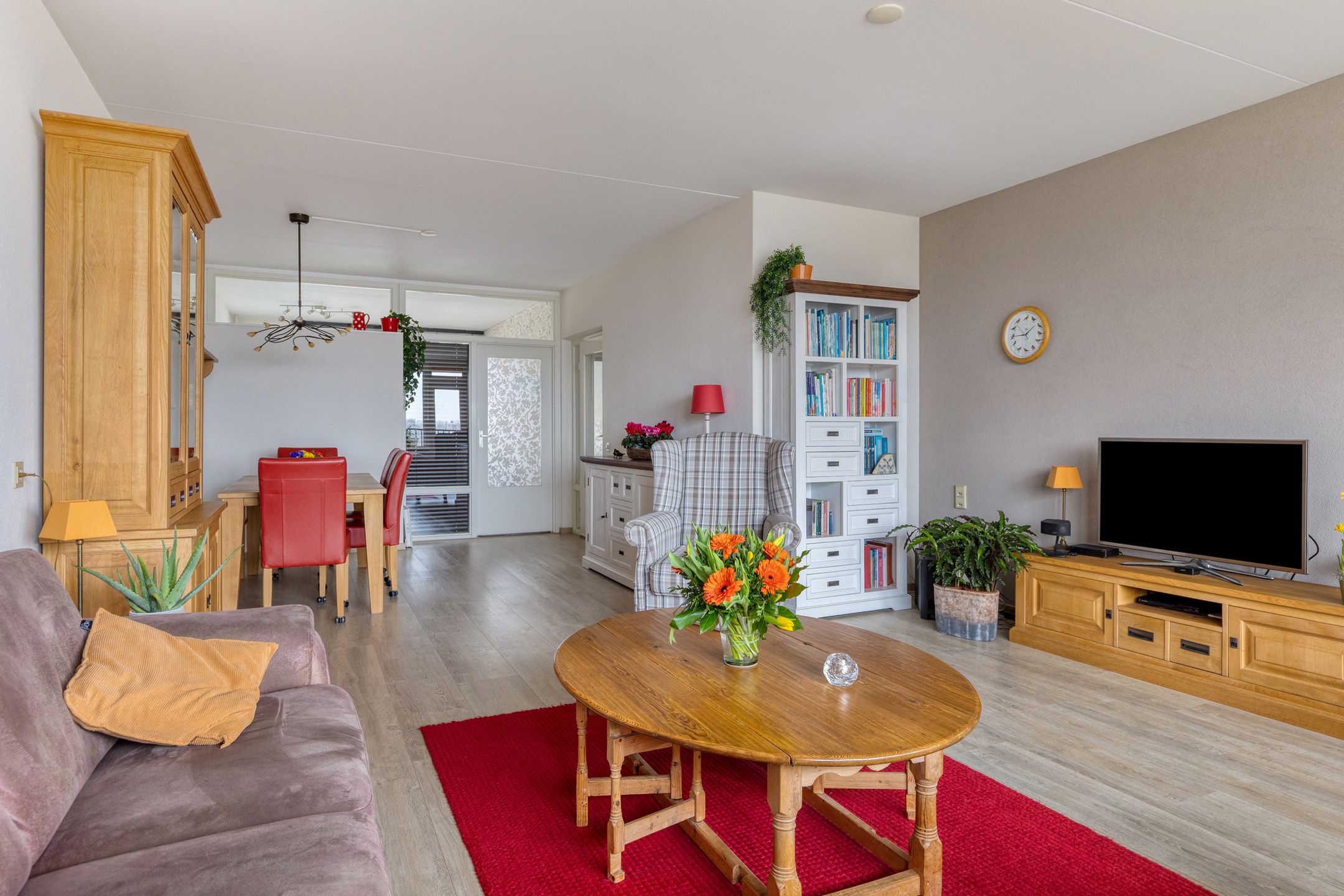 Foto 15 van Hammarskjöldlaan 383