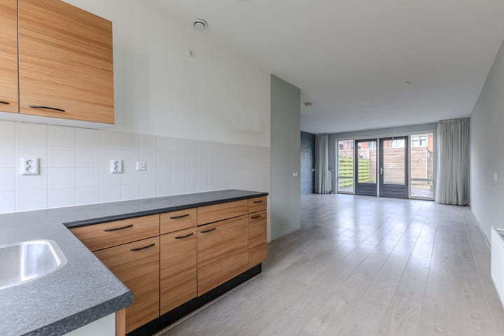 Photo 3 of Emmy Belinfantelaan 57