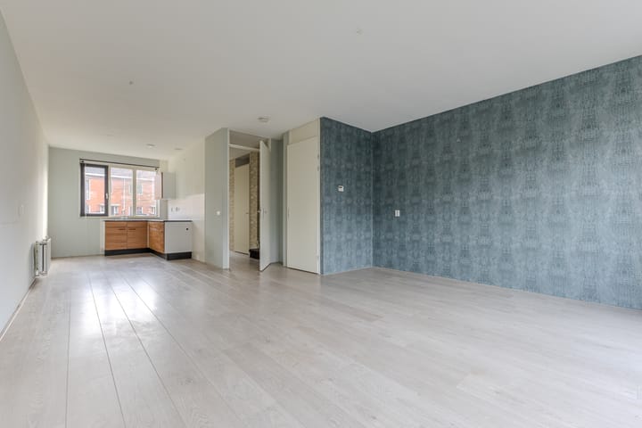 Photo 4 of Emmy Belinfantelaan 57