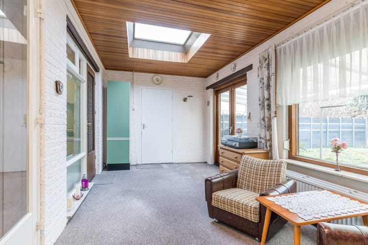 Photo 13 of Burg. Kampsstraat 12